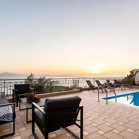 Aigli Luxury - Seaview Panoramic Retreat *