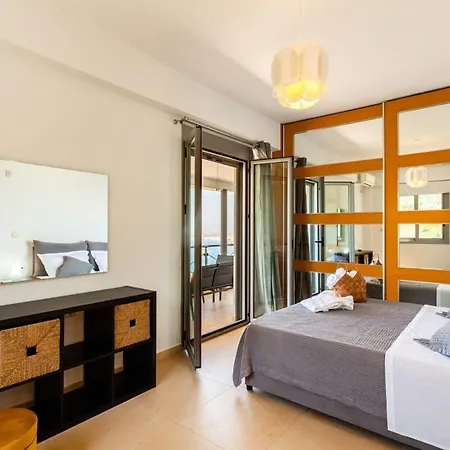 Aigli Luxury - Seaview Panoramic Retreat Kalamata