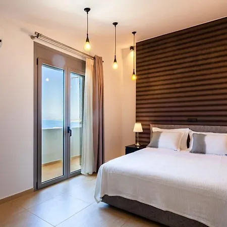 Aigli Luxury - Seaview Panoramic Retreat Kalamata