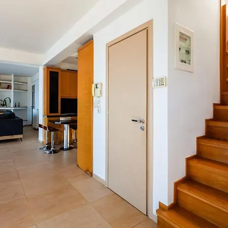 Aigli Luxury - Seaview Panoramic Retreat * Kalamata