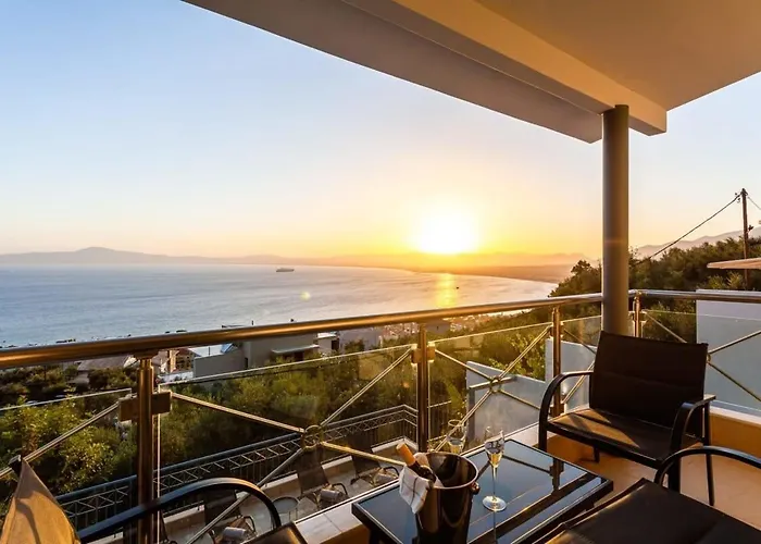 Aigli Luxury - Seaview Panoramic Retreat *