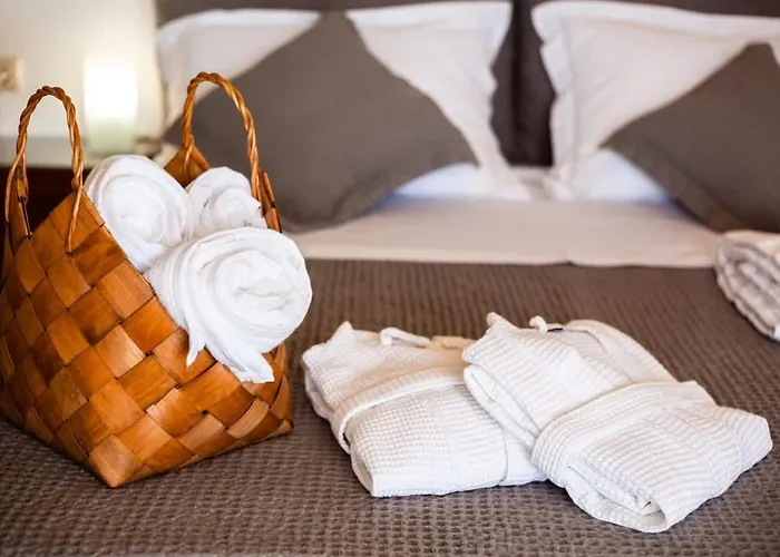 Aigli Luxury - Seaview Panoramic Retreat *