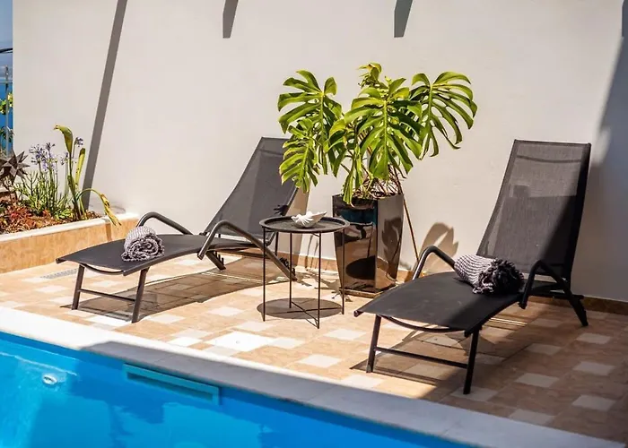 Aigli Luxury - Seaview Panoramic Retreat * Верга-Каламата