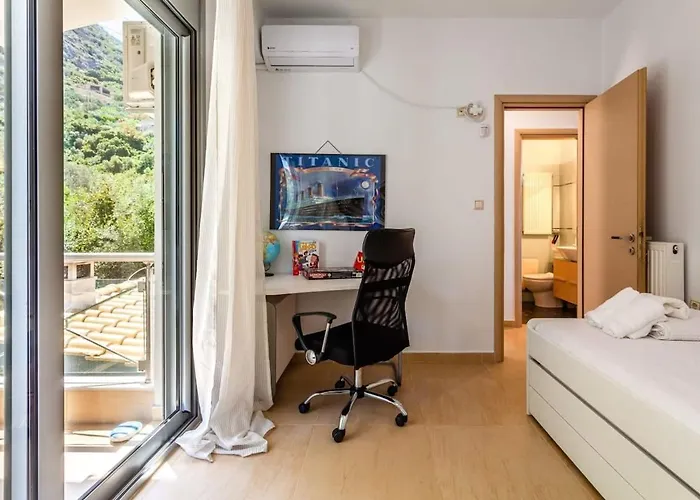 Aigli Luxury - Seaview Panoramic Retreat Βίλα Βέργα Καλαμάτας