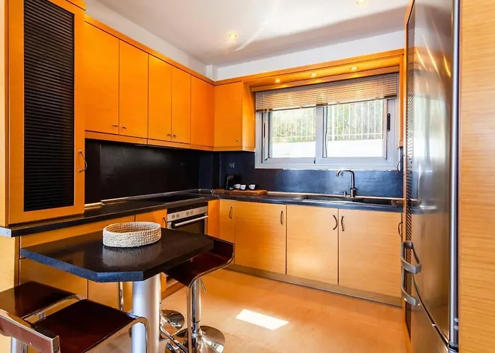 Вилла Aigli Luxury - Seaview Panoramic Retreat Верга-Каламата