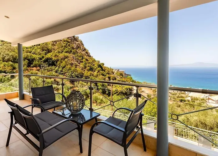 Вилла Aigli Luxury - Seaview Panoramic Retreat *